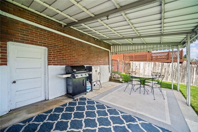 416 Phillips Avenue, Stowe Twp, PA 15136