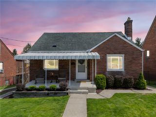 416 Phillips Avenue, Stowe Twp, PA 15136