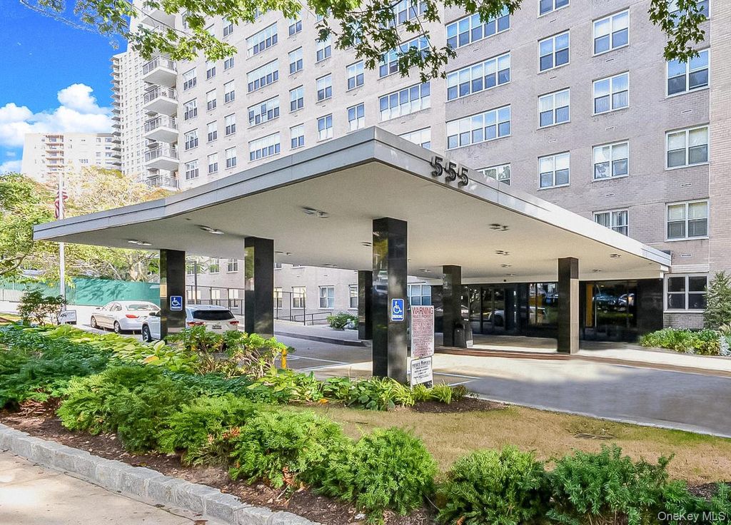 555 Kappock Street 19F, Bronx, NY 10463