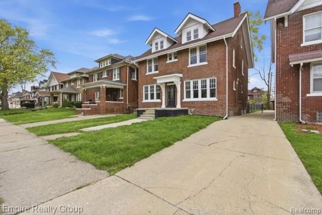 1451 Edison Street, Detroit, MI 48206