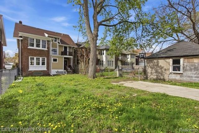 1451 Edison Street, Detroit, MI 48206