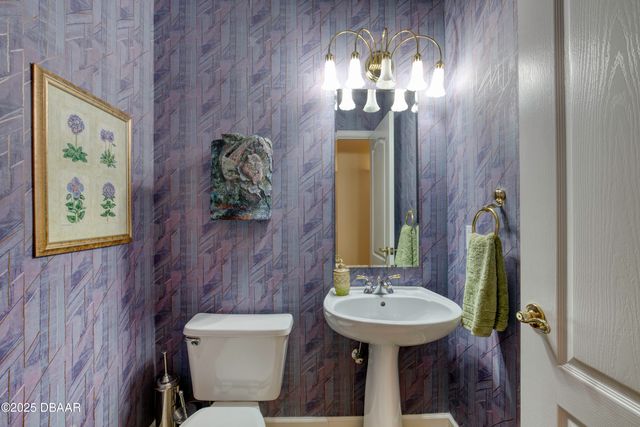 7 Foxfords Chase, Ormond Beach, FL 32174