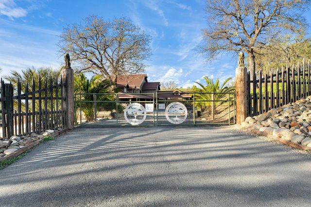 7270 Sutter Ione Rd, Ione, CA 95640