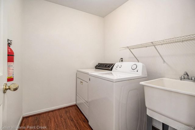 170 Cherry Hill Pointe Drive, Canton Charter Township, MI 48187