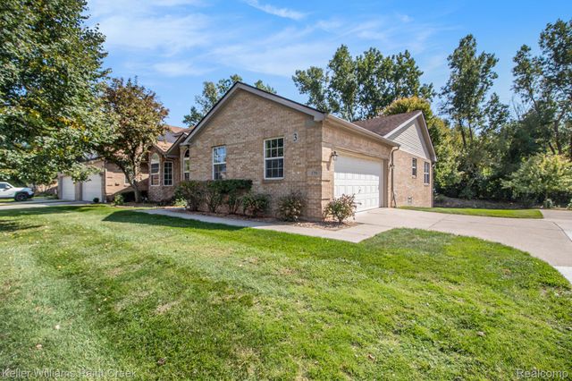 170 Cherry Hill Pointe Drive, Canton Charter Township, MI 48187