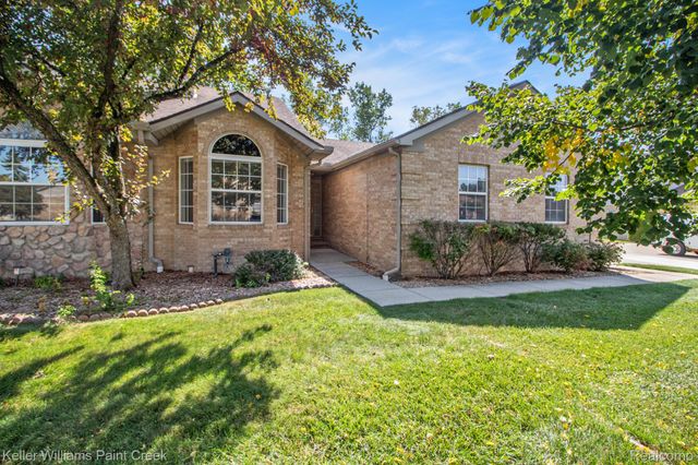 170 Cherry Hill Pointe Drive, Canton Charter Township, MI 48187