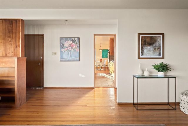 855 Solano Ave, Albany, CA 94706