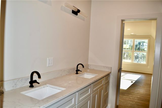 1722 Six Mile Highway, Central, SC 29630