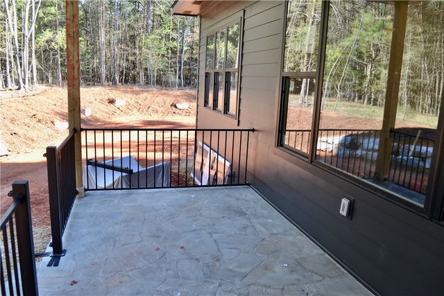 1722 Six Mile Highway, Central, SC 29630