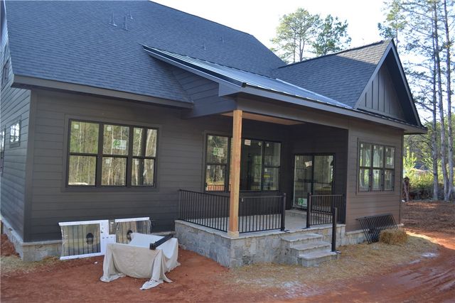 1722 Six Mile Highway, Central, SC 29630