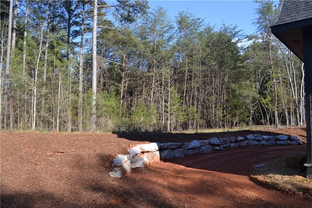 1722 Six Mile Highway, Central, SC 29630