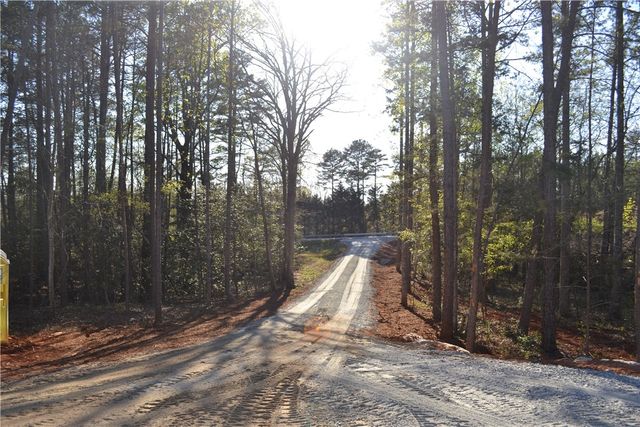 1722 Six Mile Highway, Central, SC 29630