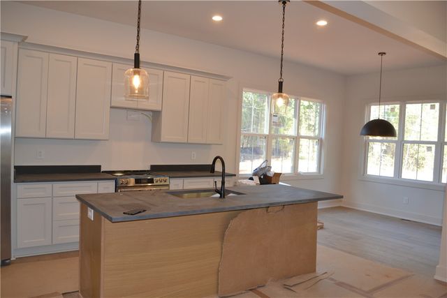 1722 Six Mile Highway, Central, SC 29630