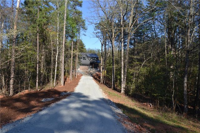 1722 Six Mile Highway, Central, SC 29630