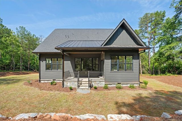1722 Six Mile Highway, Central, SC 29630