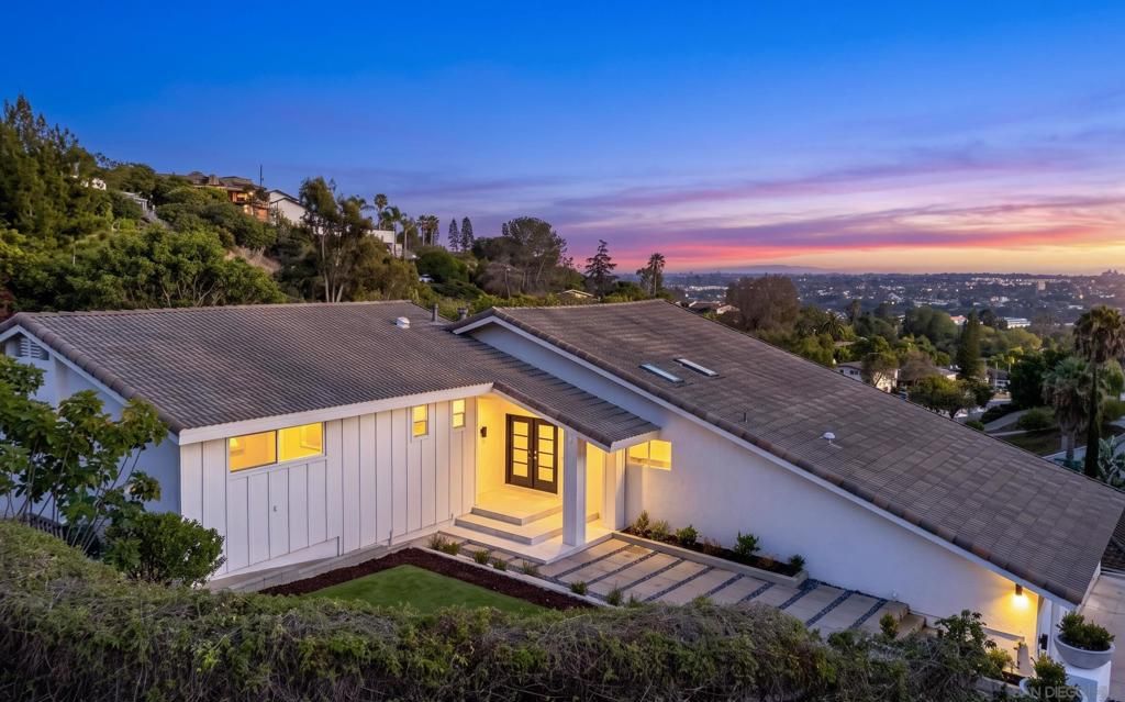 Image 32 of property listing at 5873 Madra Avenue, San Diego, CA 92120