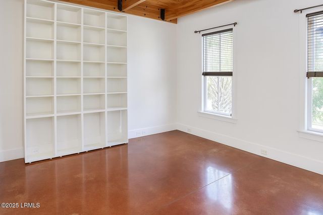 23 Market Street B2, Burton, SC 29906