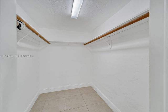1205 Mariposa Avenue 307, Coral Gables, FL 33146