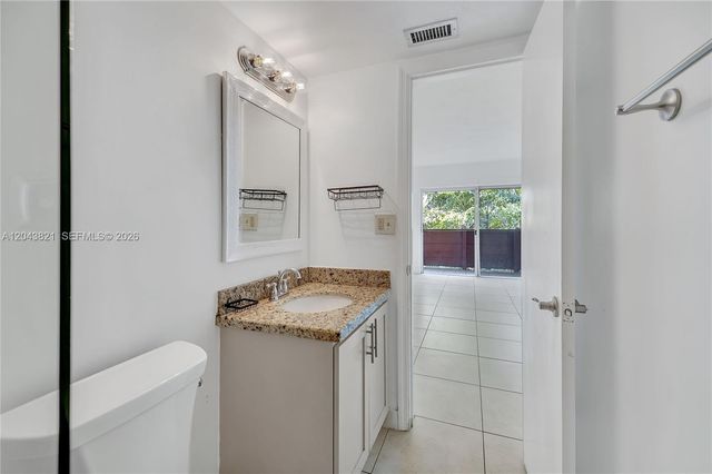 1205 Mariposa Avenue 307, Coral Gables, FL 33146