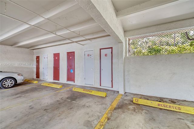 1205 Mariposa Avenue 307, Coral Gables, FL 33146
