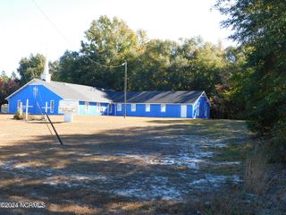 11121 Turnpike Road, Laurinburg, NC 28352