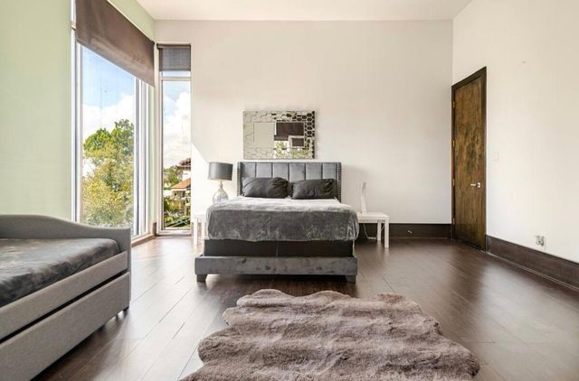 4118 Floyd Street A, Houston, TX 77007