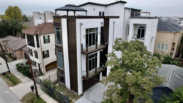 4118 Floyd Street A, Houston, TX 77007