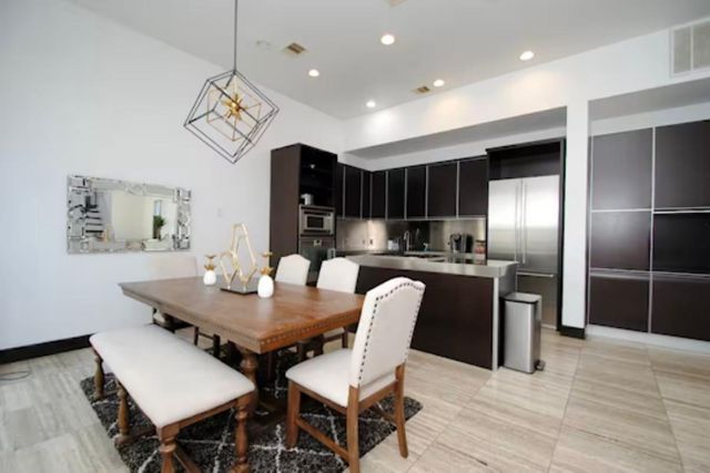 4118 Floyd Street A, Houston, TX 77007