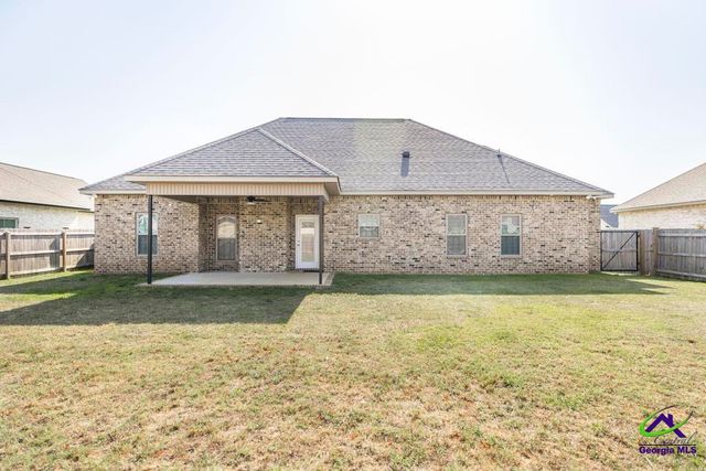 128 Woodwinds Court, Kathleen, GA 31047