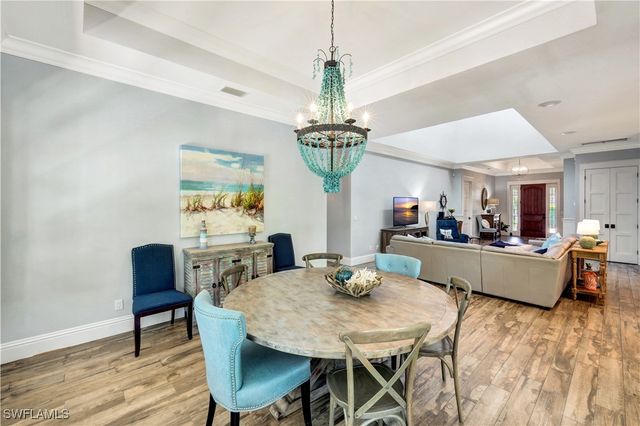 5288 Sand Dollar LN, Naples, FL 34103