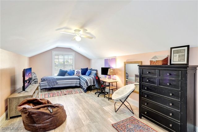 5288 Sand Dollar LN, Naples, FL 34103