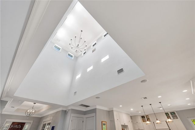 5288 Sand Dollar LN, Naples, FL 34103