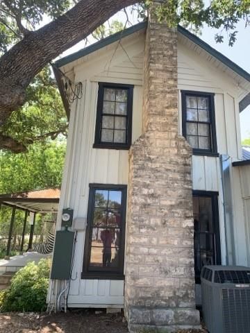2201 W 290 Highway B, Dripping Springs, TX 78620