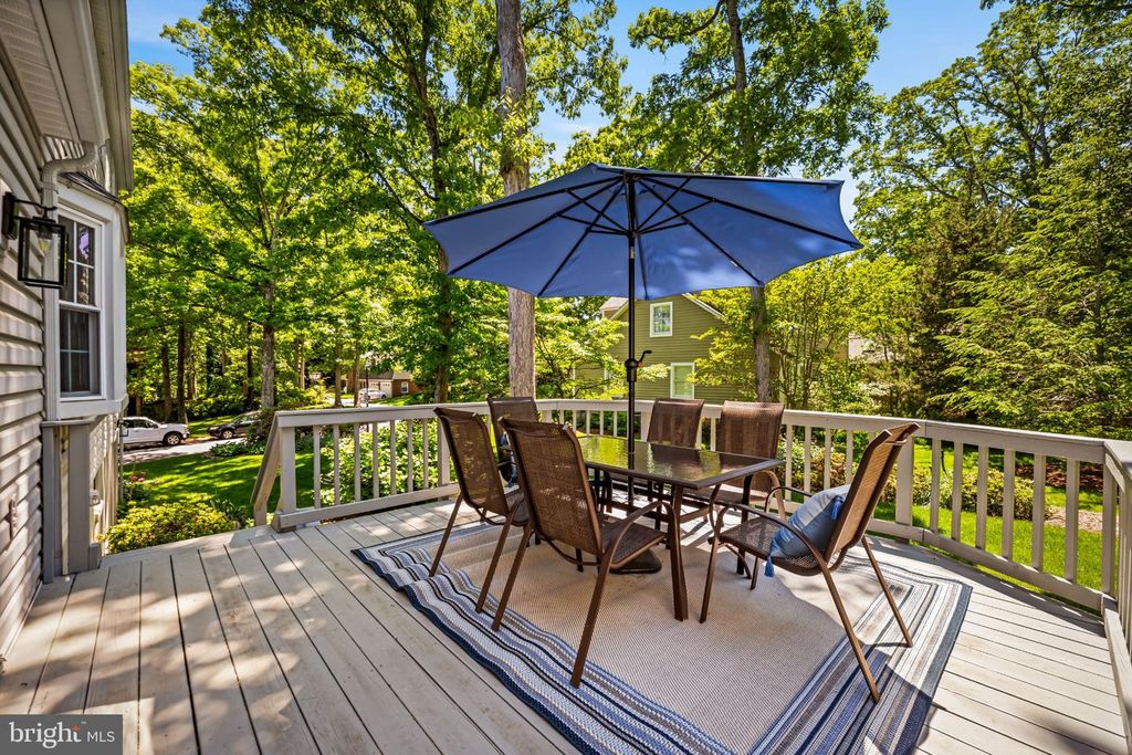Image 41 of property listing at 467 YORKSHIRE DR, Severna Park, MD 21146