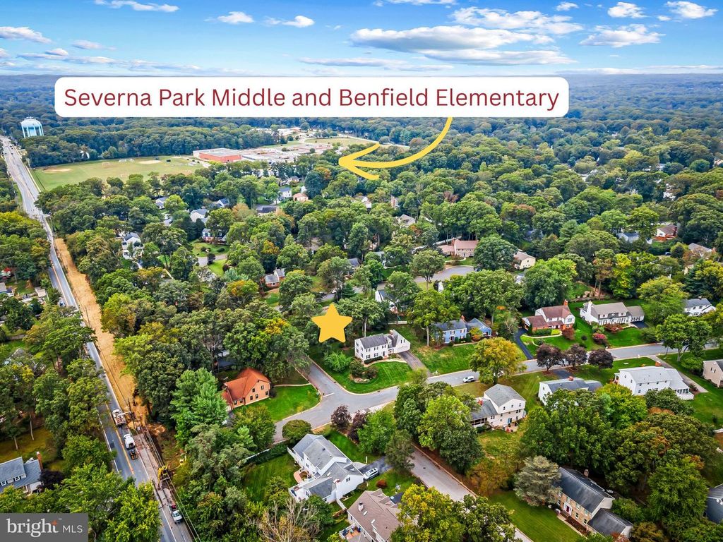 Image 44 of property listing at 467 YORKSHIRE DR, Severna Park, MD 21146