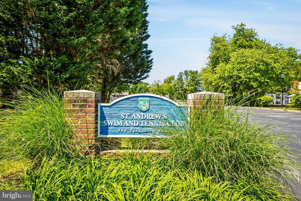 Image 52 of property listing at 467 YORKSHIRE DR, Severna Park, MD 21146