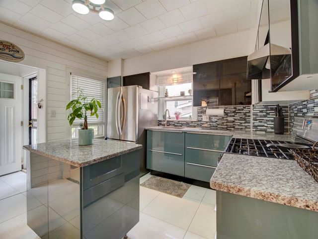 1507 HIAWATHA AVE, Hillside, NJ 07205
