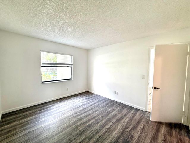 11319 Royal Palm Boulevard B-2, Coral Springs, FL 33065