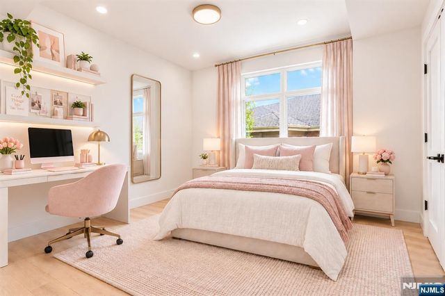 152 Morningside Lane A, Palisades Park, NJ 07650