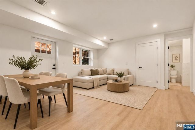 152 Morningside Lane A, Palisades Park, NJ 07650