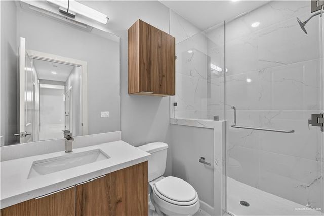 719 Coves Lane 4, Weslaco, TX 78599