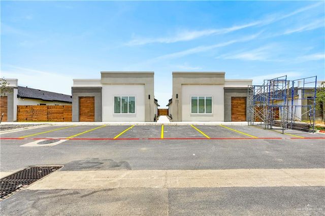 719 Coves Lane 4, Weslaco, TX 78599