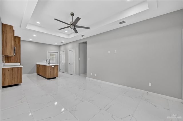 719 Coves Lane 4, Weslaco, TX 78599