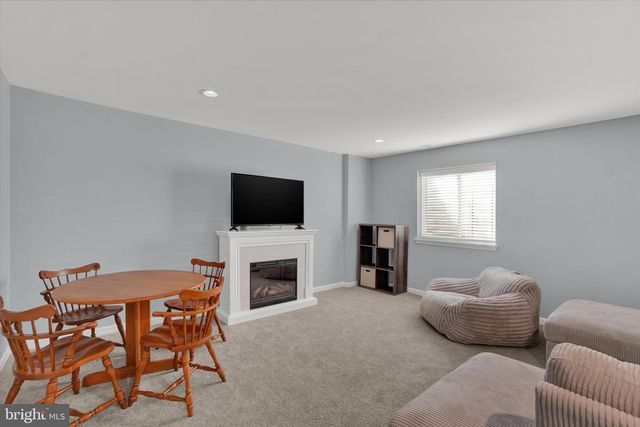 17995 DAVE ANNE CIR, Stewartstown, PA 17363