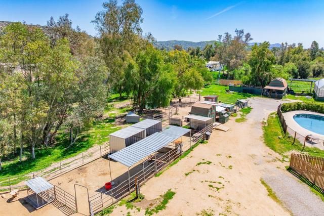 1023 Olive Avenue, Ramona, CA 92065