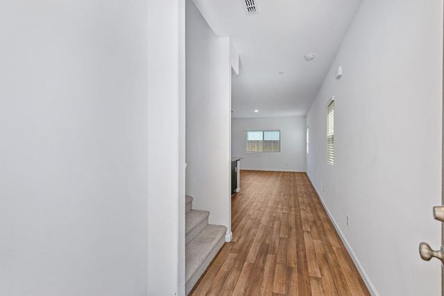 12135 Alamosa Dr, Rancho Cordova, CA 95742