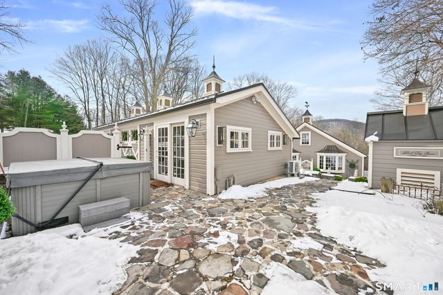 6 Hoyt Road, Sherman, CT 06784