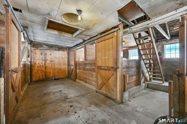 6 Hoyt Road, Sherman, CT 06784