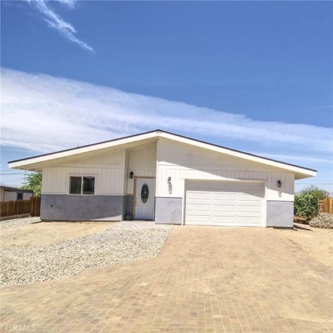 74804 Serrano Drive, 29 Palms, CA 92277