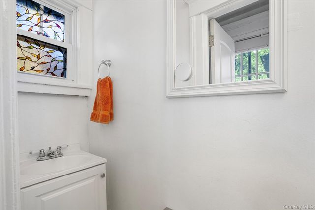 330 First Avenue, Pelham, NY 10803